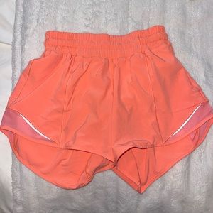 Lululemon Hotty Hot shorts size 2 tall